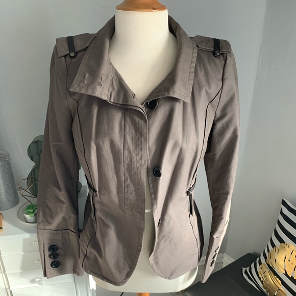 Zara Jackets & Blazers - Zara women’s gray jacket size small